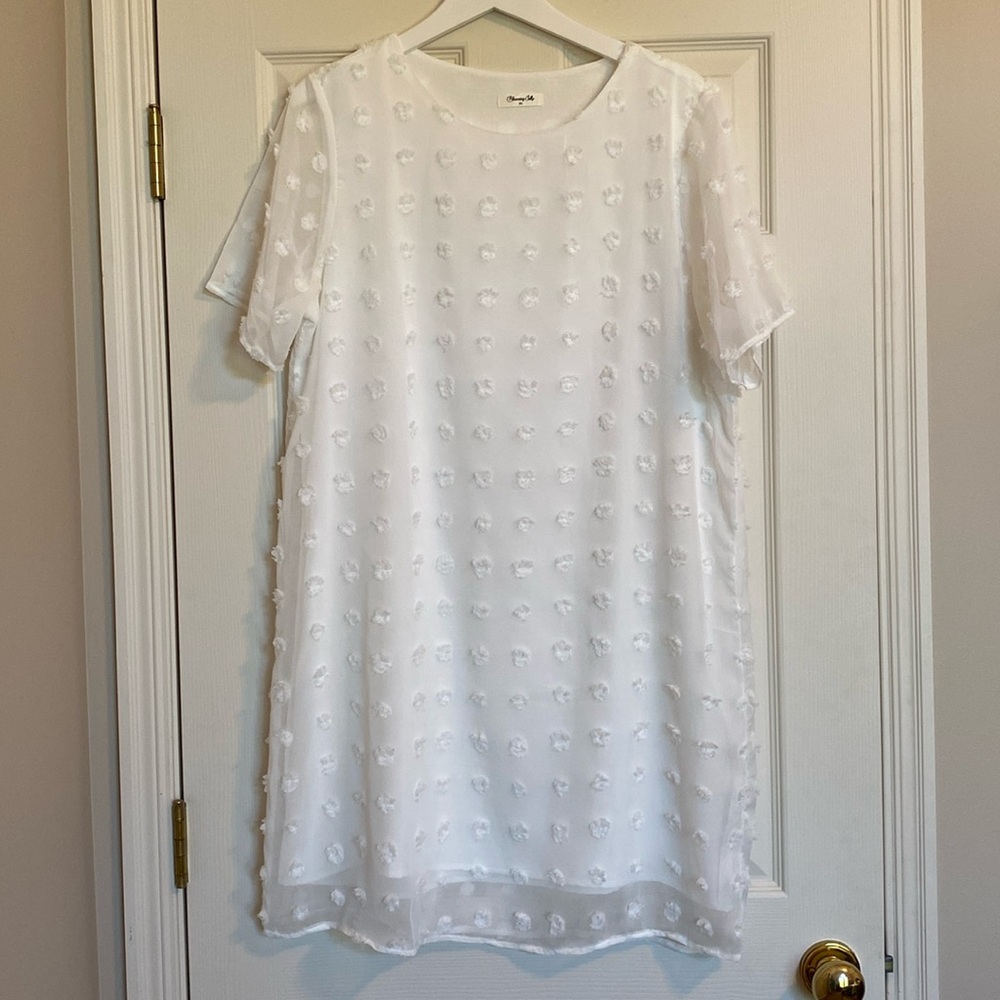 Blooming Jelly Women's White Shift Mini Dress